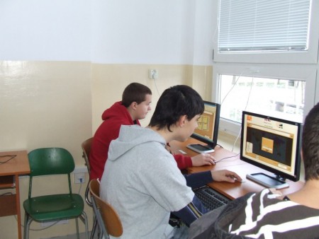 Počas hodín informatiky